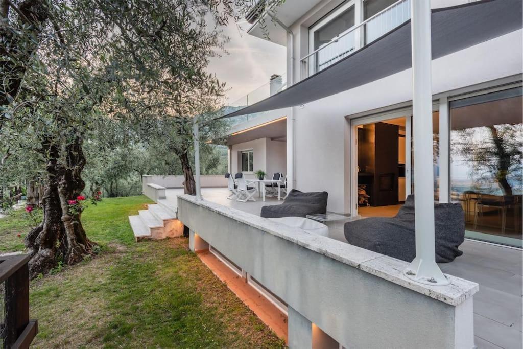 Casa Tra Gli Olivi Villa Arco Luaran gambar