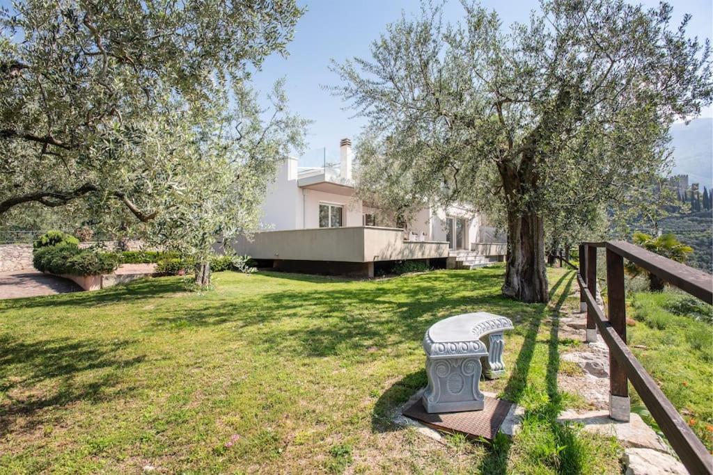 Casa Tra Gli Olivi Villa Arco Luaran gambar